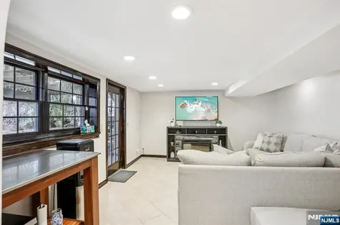 27 Borman Drive Wanaque NJ 07465