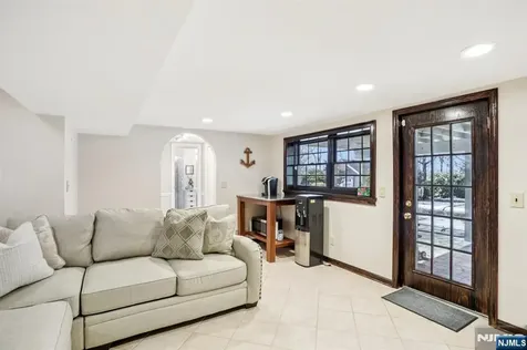 27 Borman Drive Wanaque NJ 07465