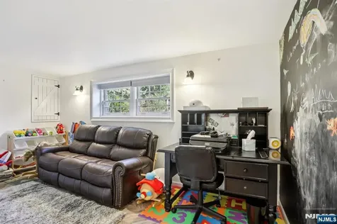 27 Borman Drive Wanaque NJ 07465