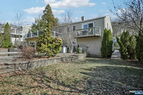 27 Borman Drive Wanaque NJ 07465