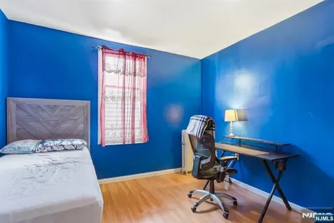 29 Victoria Avenue Newark NJ 07104