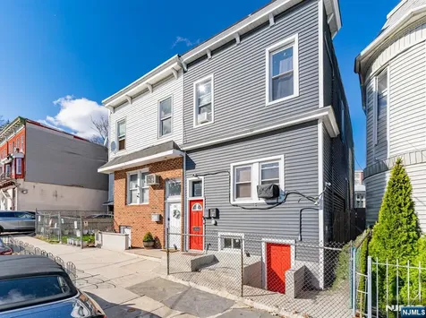 29 Victoria Avenue Newark NJ 07104