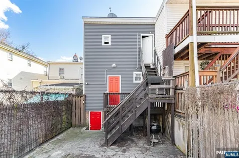 29 Victoria Avenue Newark NJ 07104
