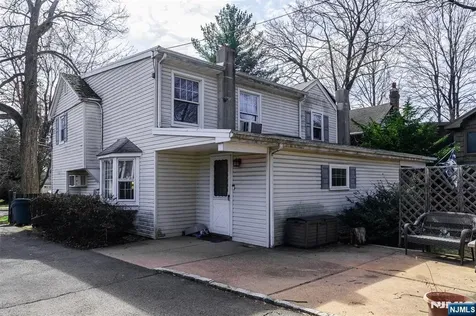 222 Claremont Avenue Verona NJ 07044