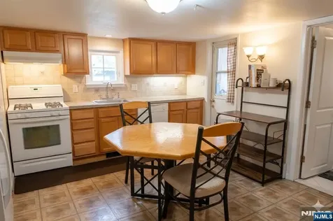 222 Claremont Avenue Verona NJ 07044