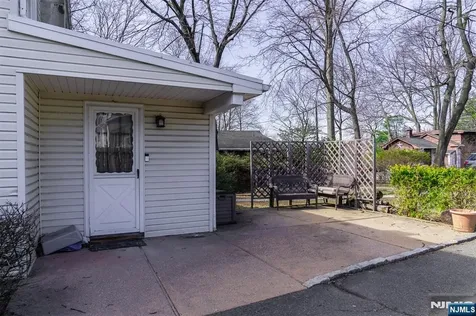 222 Claremont Avenue Verona NJ 07044