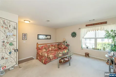 1060 Chedworth Circle Mahwah NJ 07430