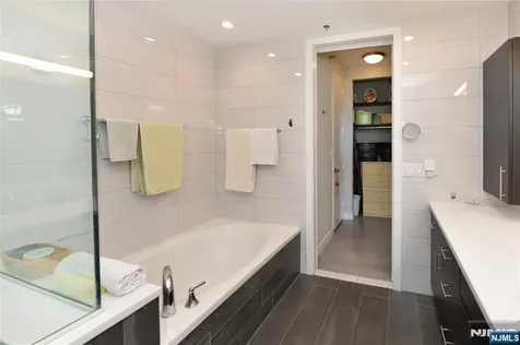 100 Carlyle Drive Cliffside Park NJ 07010