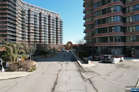 100 Carlyle Drive Cliffside Park NJ 07010