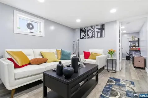 346 Harding Avenue Clifton NJ 07011