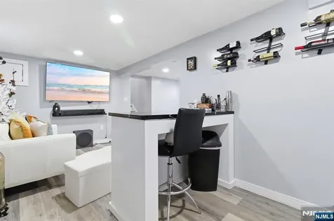 346 Harding Avenue Clifton NJ 07011