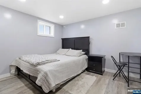 346 Harding Avenue Clifton NJ 07011