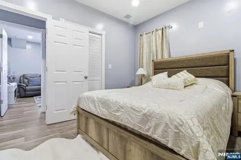 346 Harding Avenue Clifton NJ 07011
