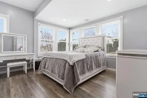 346 Harding Avenue Clifton NJ 07011