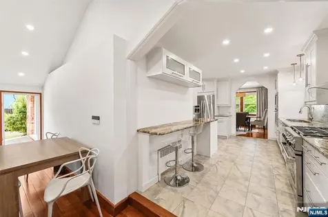 127 Westervelt Avenue Tenafly NJ 07670