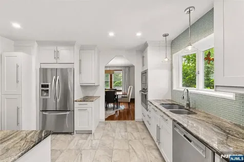 127 Westervelt Avenue Tenafly NJ 07670