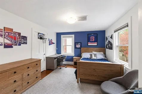 127 Westervelt Avenue Tenafly NJ 07670