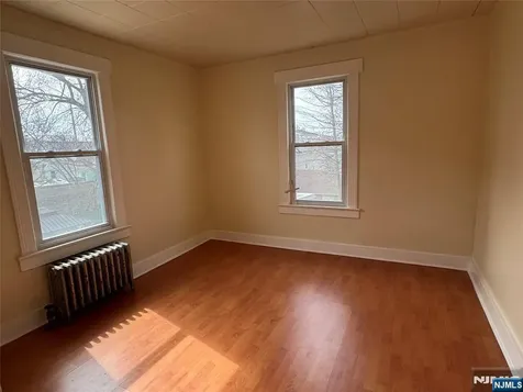 16 Cutler Street Clifton NJ 07011