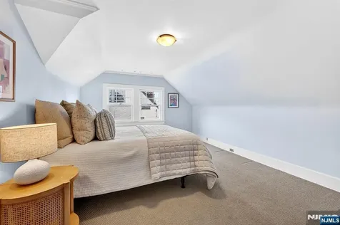 170 Christopher Street Montclair NJ 07042