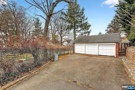 170 Christopher Street Montclair NJ 07042