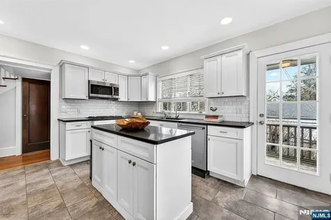 170 Christopher Street Montclair NJ 07042