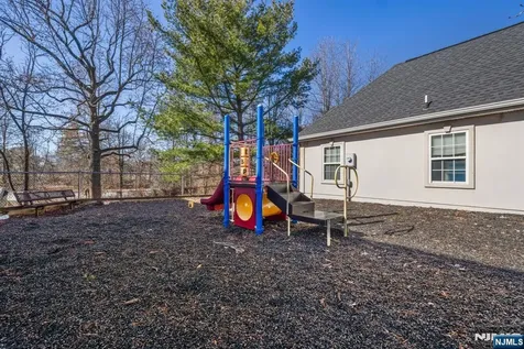 1131 Waterford Drive Edison NJ 08817
