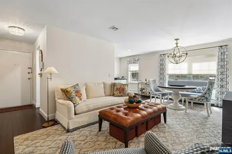 364 Ridgewood Avenue Ridgewood NJ 07450