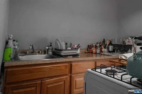15 Lakeview Place Verona NJ 07044