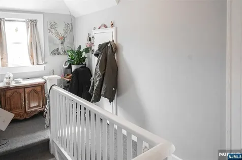 15 Lakeview Place Verona NJ 07044