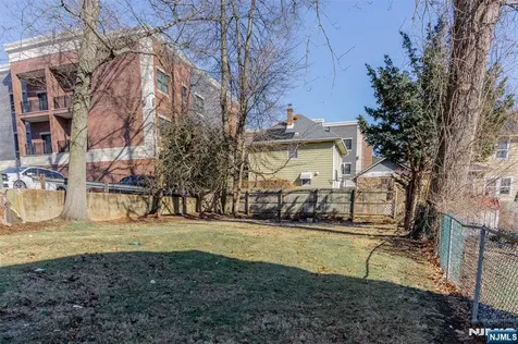 15 Lakeview Place Verona NJ 07044