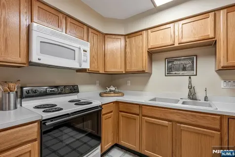 112 Cannella Way Riverdale Borough NJ 07457