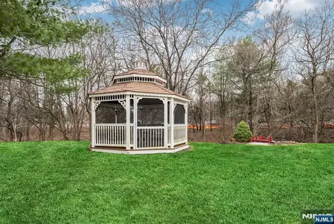 112 Cannella Way Riverdale Borough NJ 07457
