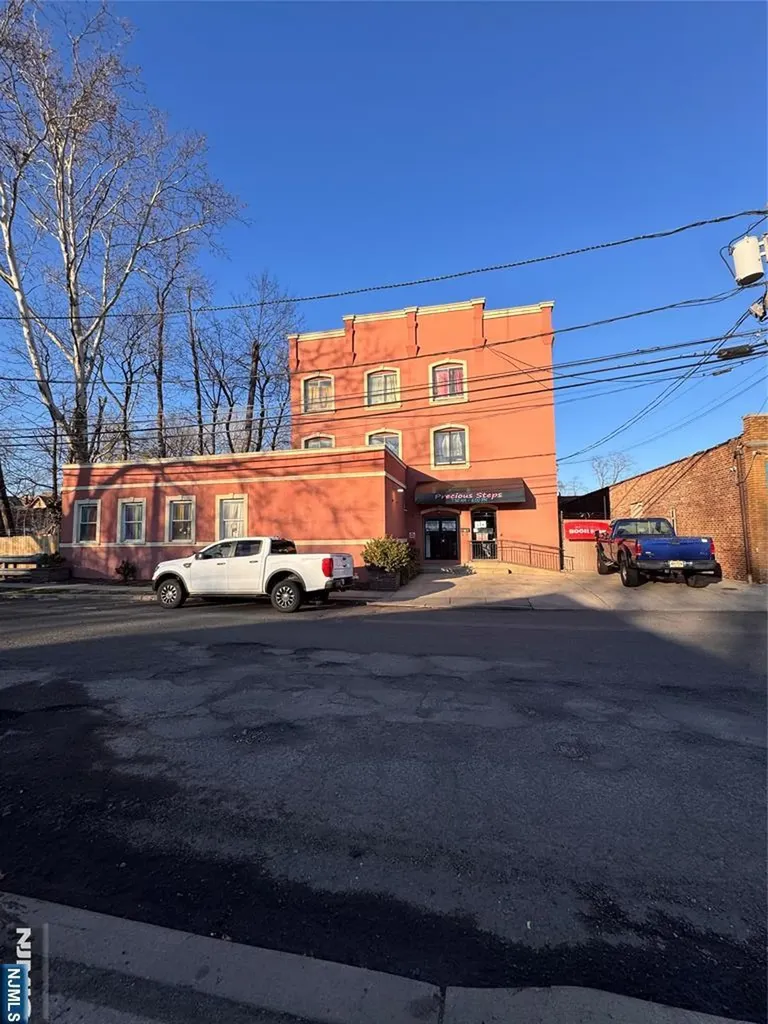 12-18 Washington Avenue Plainfield NJ 07060