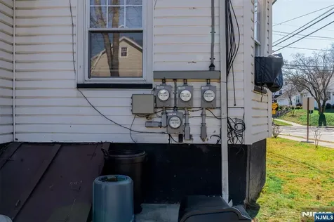 100 Claremont Avenue Verona NJ 07044