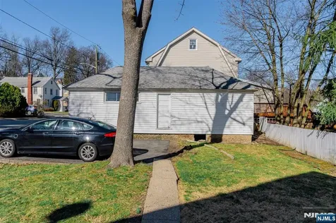 100 Claremont Avenue Verona NJ 07044