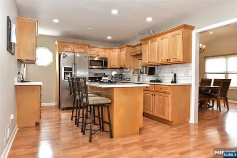 321 John Ochs Drive Saddle Brook NJ 07663