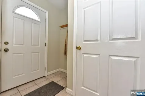 321 John Ochs Drive Saddle Brook NJ 07663