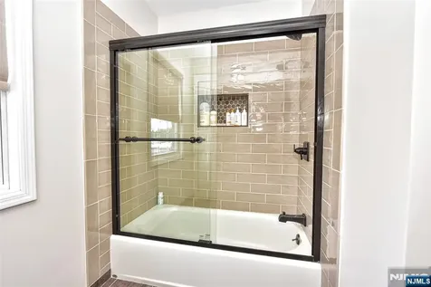 321 John Ochs Drive Saddle Brook NJ 07663