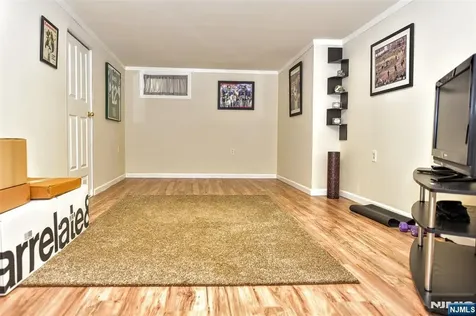 321 John Ochs Drive Saddle Brook NJ 07663