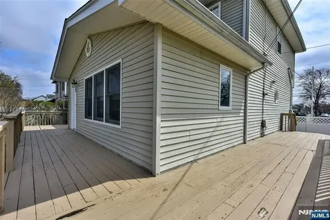 321 John Ochs Drive Saddle Brook NJ 07663
