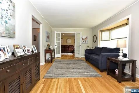 321 John Ochs Drive Saddle Brook NJ 07663