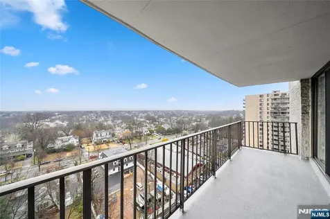 277 Prospect Avenue Hackensack NJ 07601