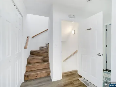 76 Amherst Street East Orange NJ 07018