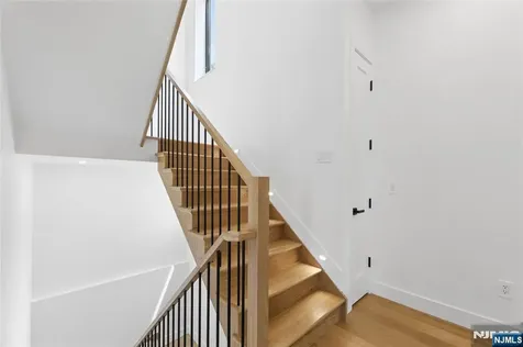 1 Bancroft Place Cresskill NJ 07626