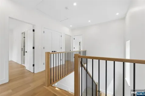 1 Bancroft Place Cresskill NJ 07626