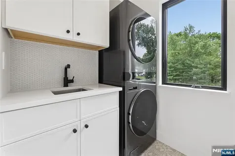 1 Bancroft Place Cresskill NJ 07626