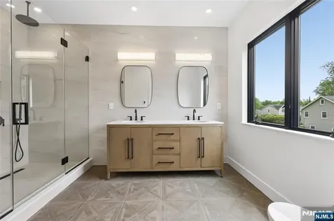 1 Bancroft Place Cresskill NJ 07626
