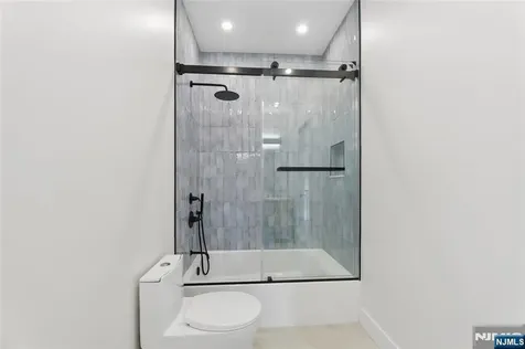 1 Bancroft Place Cresskill NJ 07626