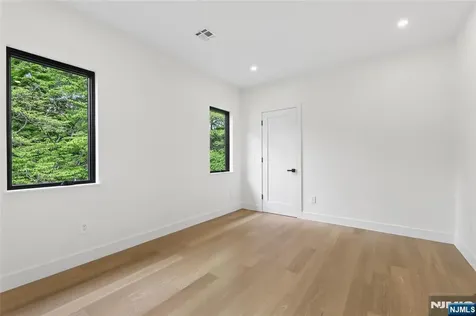 1 Bancroft Place Cresskill NJ 07626