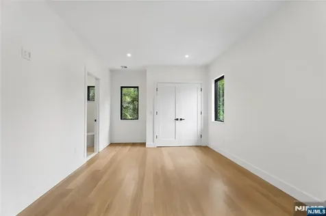 1 Bancroft Place Cresskill NJ 07626